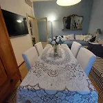 Italian Vintage House アパート