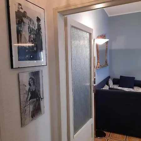 Italian Vintage House Apartment Como