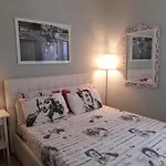 意大利葡萄酒之家公寓 公寓 *